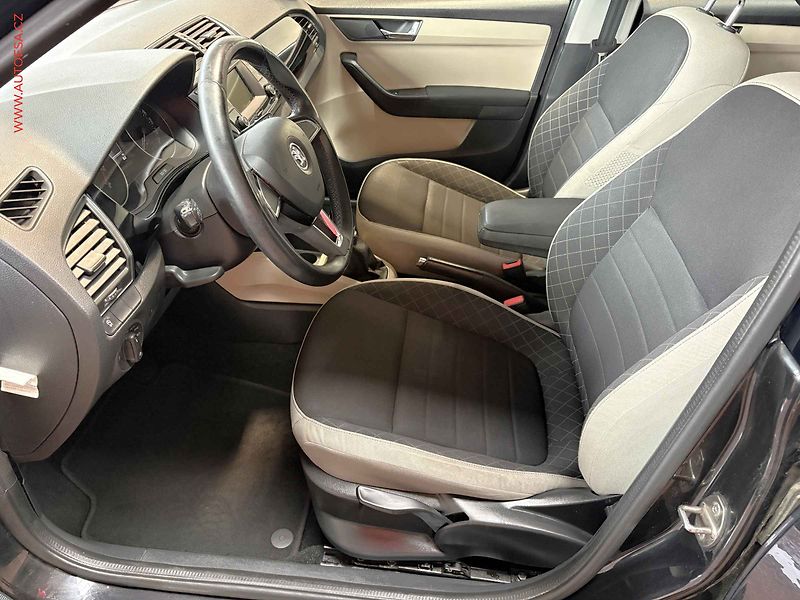 Škoda Fabia (2015) 1.2 TSI, ČR, AC, temp - fotka 9 z 14