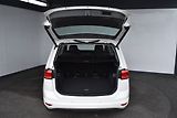 Volkswagen Touran (2022) 1.5TSI 110kW DSG, LED - náhled 10