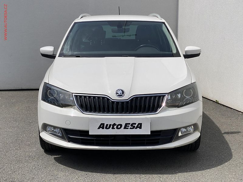 Škoda Fabia (2016) 1.2 TSi, Ambition, +kola - fotka 2 z 18