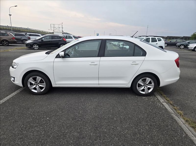 Škoda Rapid 1,2 TSI  AMBIENTE - fotka 8 z 23