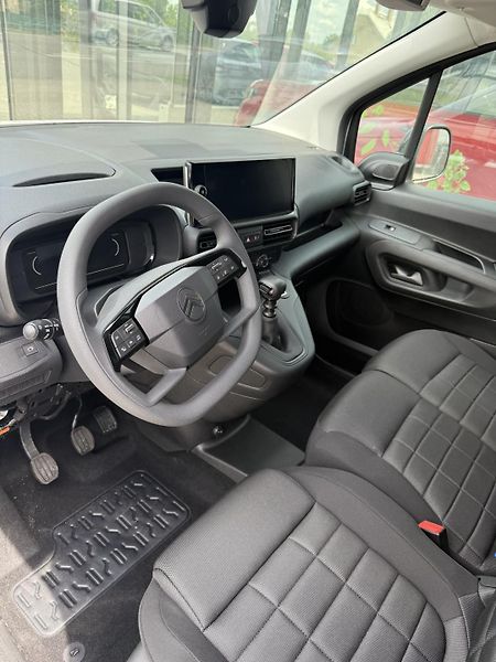 Citroën Berlingo (2026) VAN L2 1,5 HDI 130K - fotka 8 z 14
