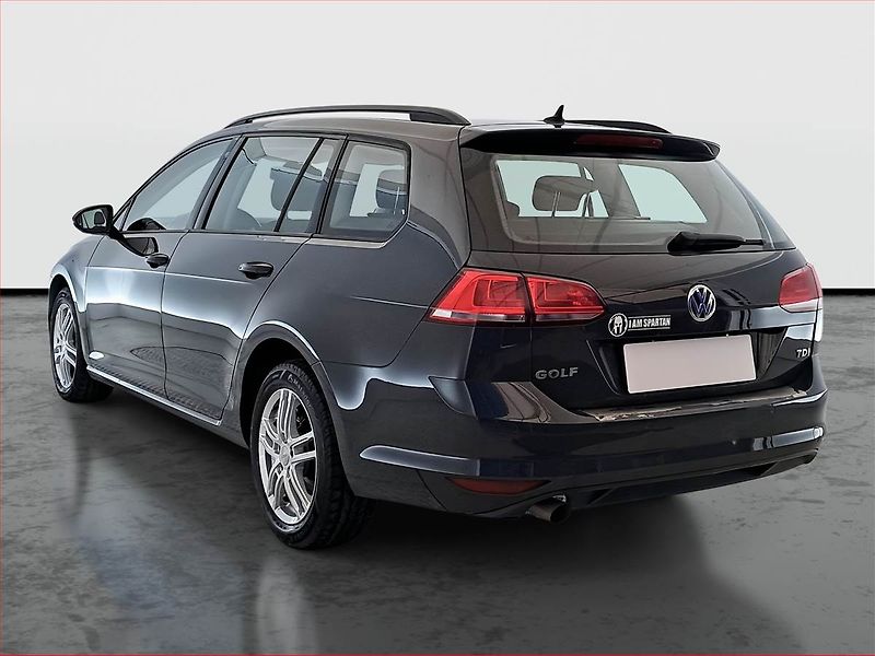 Volkswagen Golf (2015) 1.6 TDI, Serv.kniha, Navi - fotka 4 z 18