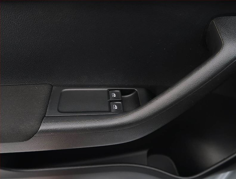 Škoda Fabia (2019) Ambition 1.0 TSI, Serv.kniha - fotka 16 z 17