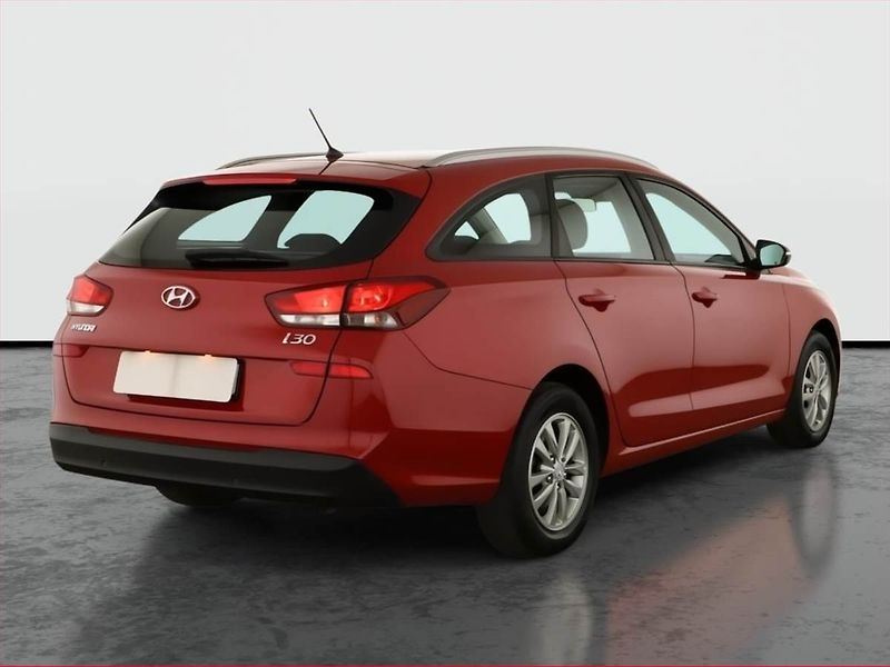 Hyundai i30 (2018) 1.4 T-GDI, ČR,1.maj - fotka 5 z 13