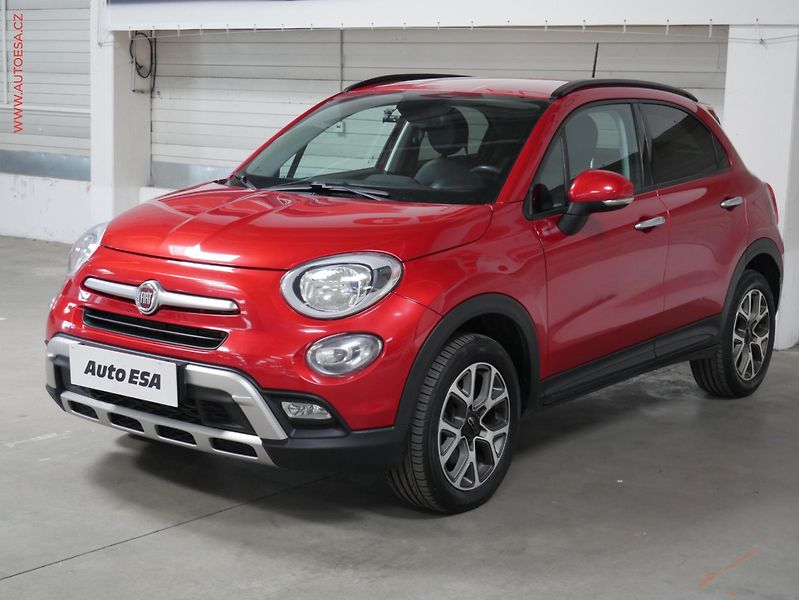Fiat 500X (2017) 2.0 4x4, 2.maj,ČR, servis - fotka 3 z 21