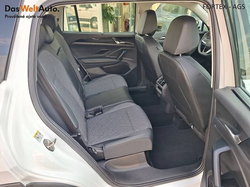 Volkswagen Tayron (2025) 1.5 TSI,110kW,DSG,Tažné - fotka 13 z 30