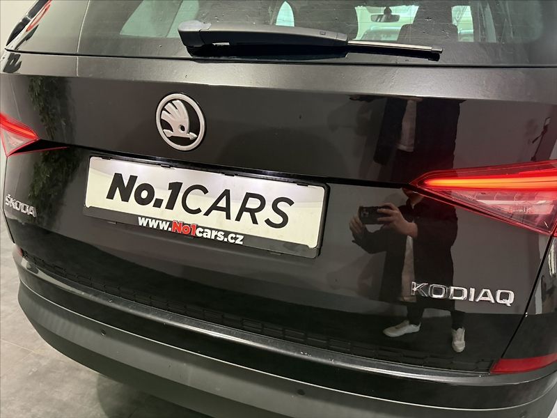 Škoda Kodiaq 2,0   TDI 110KW DSG PO SERVISU - fotka 28 z 32