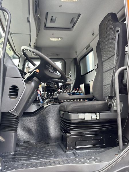 Mercedes-Benz ACTROS 1832 AK EURO 5  - fotka 17 z 23