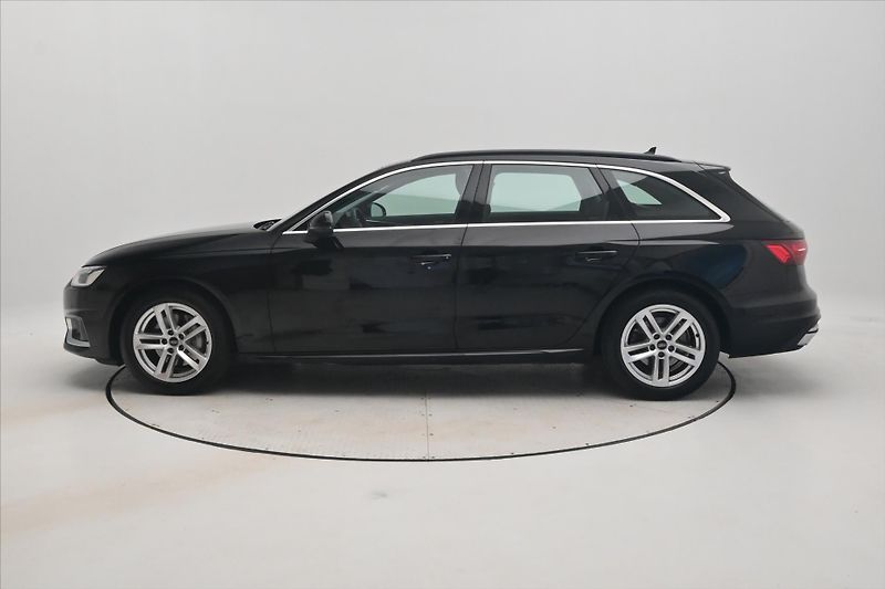 Audi A4 2,0 40TDI 150kW S-Tronic Záruk - fotka 8 z 32