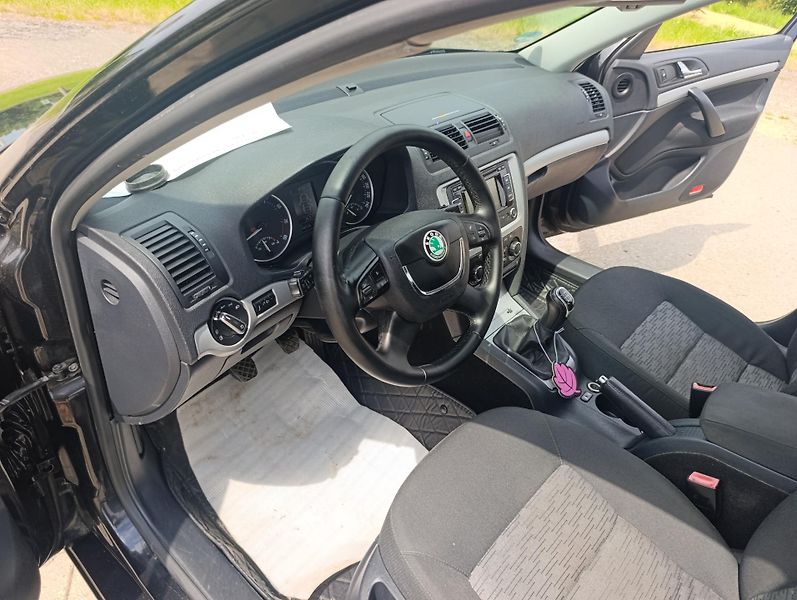 Škoda Octavia (2012) 1.2 TSi 77kw navi tažné 6-kval - fotka 11 z 21