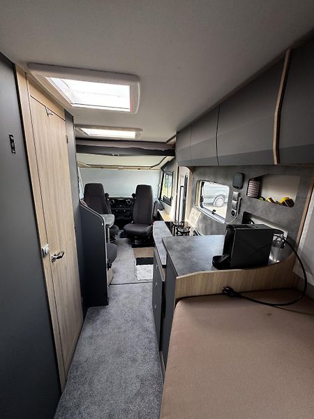 Frankia (2024) MI7 Neo GDK, MB 2,0l/170HP - fotka 44 z 50