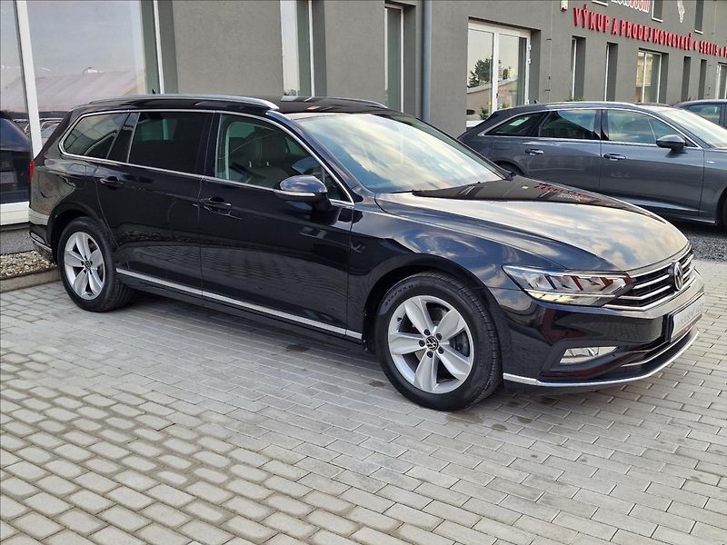Volkswagen Passat 2.0TDI 147kW 4MOTION DSG Eleg - fotka 2 z 50