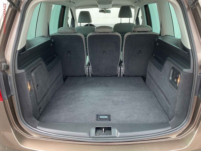 Volkswagen Sharan (2011) 1.4 TSI LPG, AC, TZ, výhřev - fotka 7 z 17