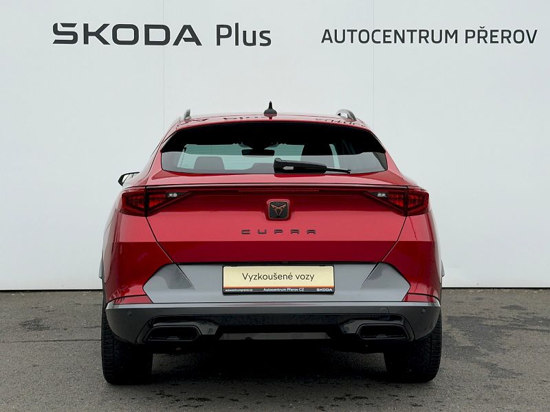 Cupra Formentor (2023) 1.5 TSI 110kW - fotka 33 z 35