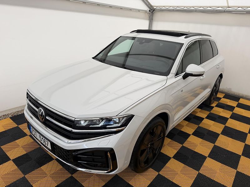 Volkswagen Touareg 3.0Tdi*210kw*1-MAJ*DPH*R-Line* - fotografie inzerátu