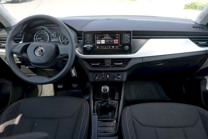 Škoda Scala (2021) TSI 70 kW Ambition - fotka 8 z 25
