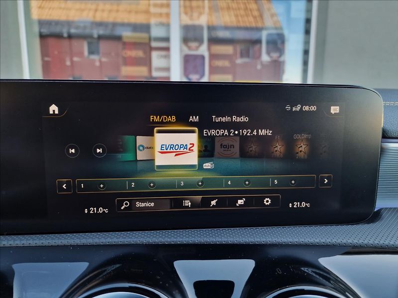 Mercedes-Benz Třídy A A45 S AMG 4Matic+,ČR,1.Maj. - fotka 35 z 50
