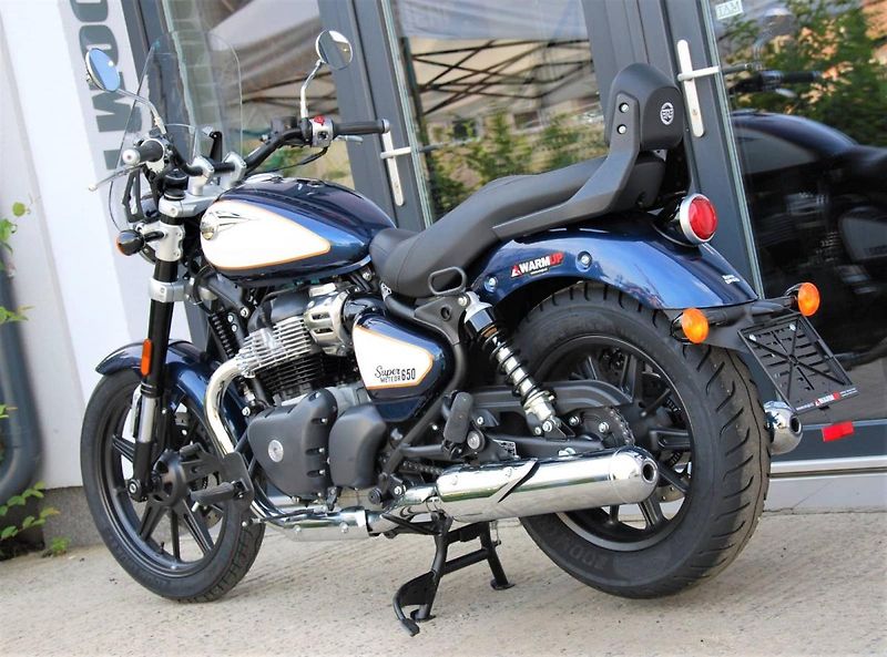 Royal Enfield Super Meteor 650 (2026) CELESTIAN BLUE - fotka 6 z 25