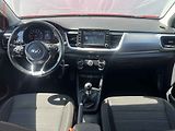 Kia Stonic (2018) 1.2 CVVT, 2.maj,ČR, AC - náhled 8