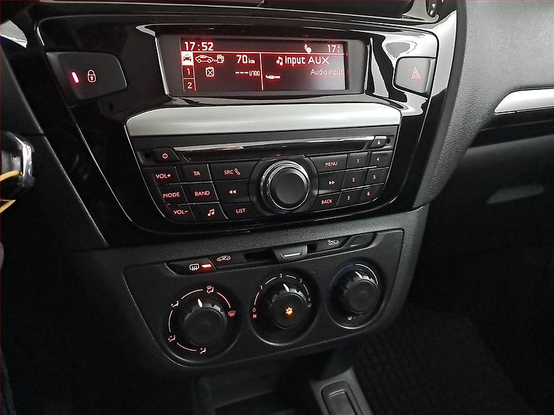 Peugeot 301 (2015) 1.6 VTi, Serv.kniha, Tempomat - fotka 12 z 14