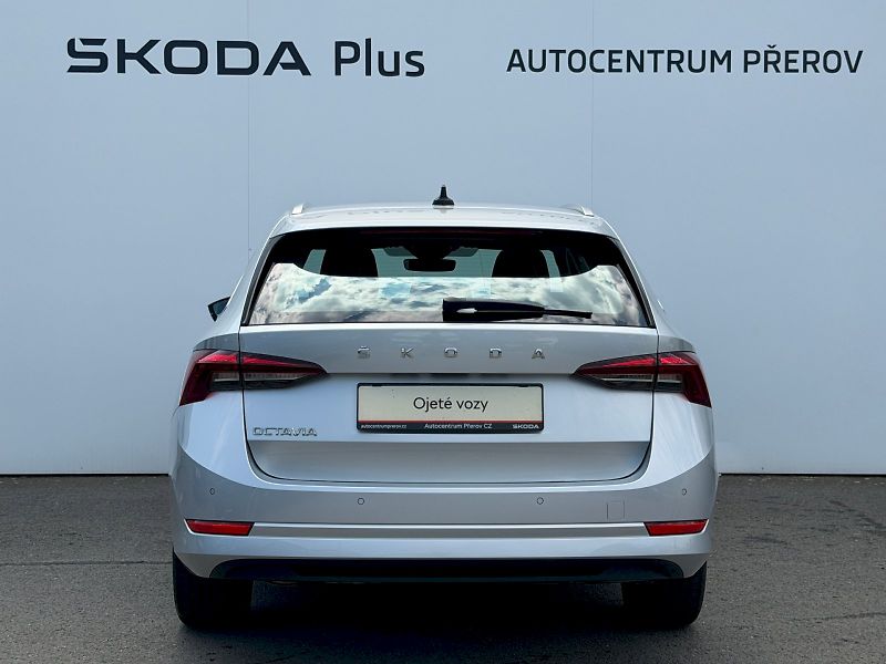 Škoda Octavia (2021) Combi 2.0 TDI 85kW Style - fotka 33 z 35