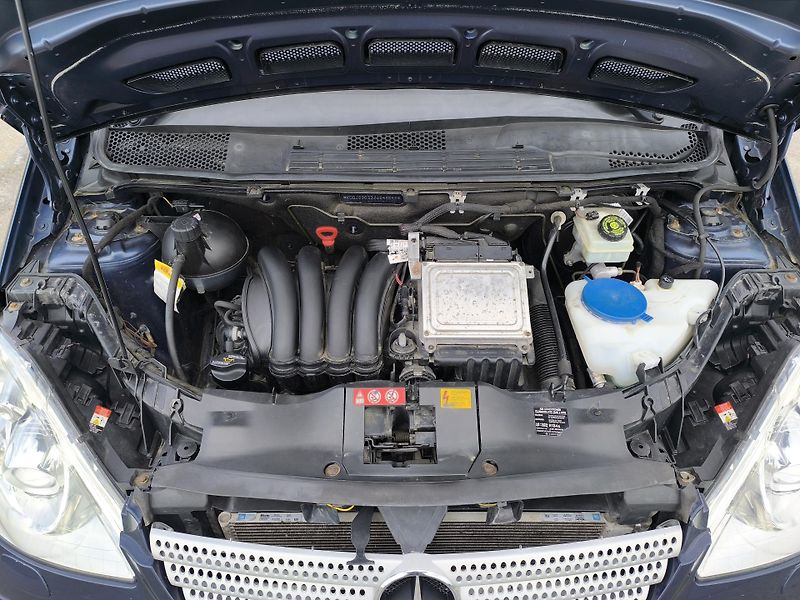 Mercedes-Benz Třídy A (2007) 2.0 DOL.KM, SERVISKA - fotka 31 z 32