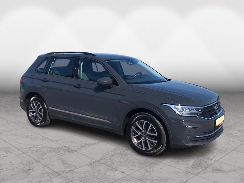 Volkswagen Tiguan 2.0 TDi DSG 7st. LIFE - fotka 6 z 28