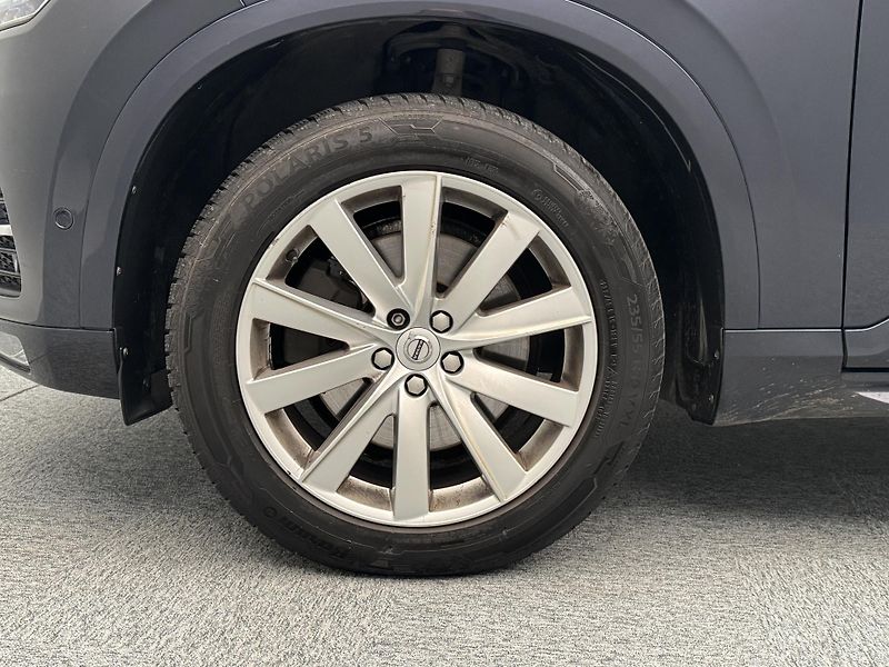 Volvo XC90 D5 AWD INSCRIPTION AUT CZ - fotka 13 z 32