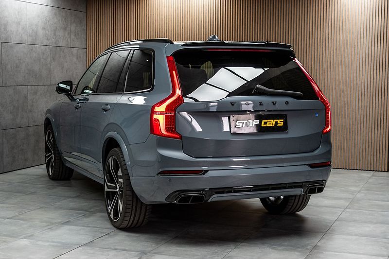 Volvo XC90 B5 AWD R-DESIGN*POLESTAR CHIP* - fotka 4 z 46