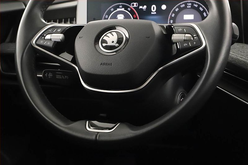 Škoda Superb (2024) 2.0 TDI - fotka 8 z 20
