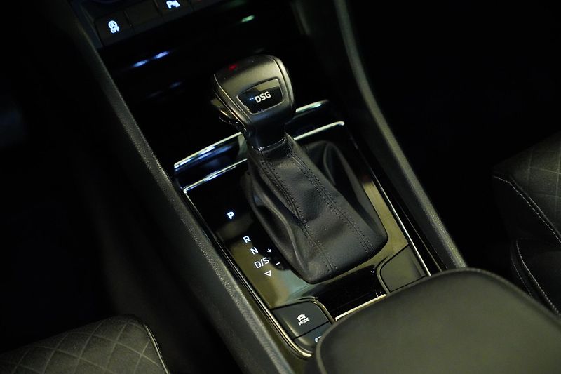 Škoda Karoq - fotka 24 z 28