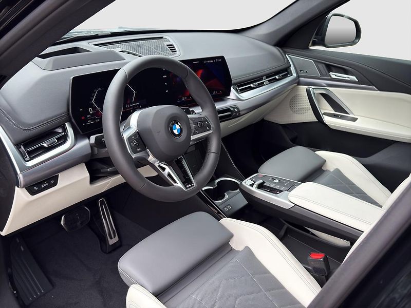 BMW X1 xDrive20d - fotka 9 z 22