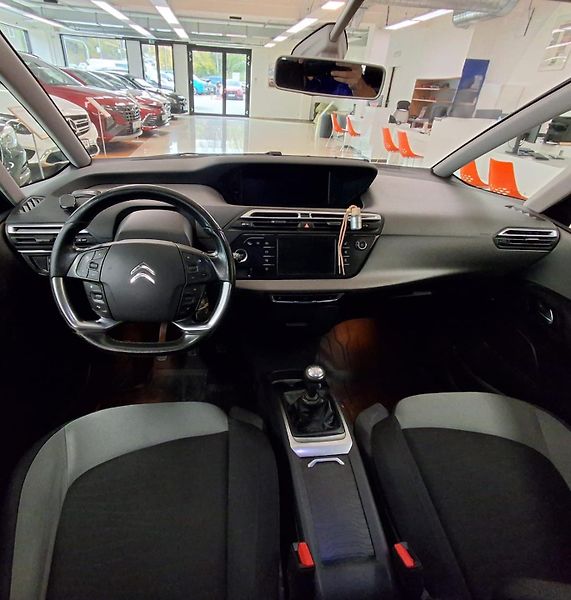 Citroën Grand C4 Picasso 1.6 HDI,Intensive ,ČR, 7 míst - fotka 15 z 29