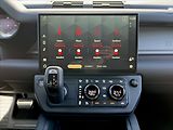 Land Rover Defender (2026) 4,4 110 OCTA P635 V8 AWD - náhled 18