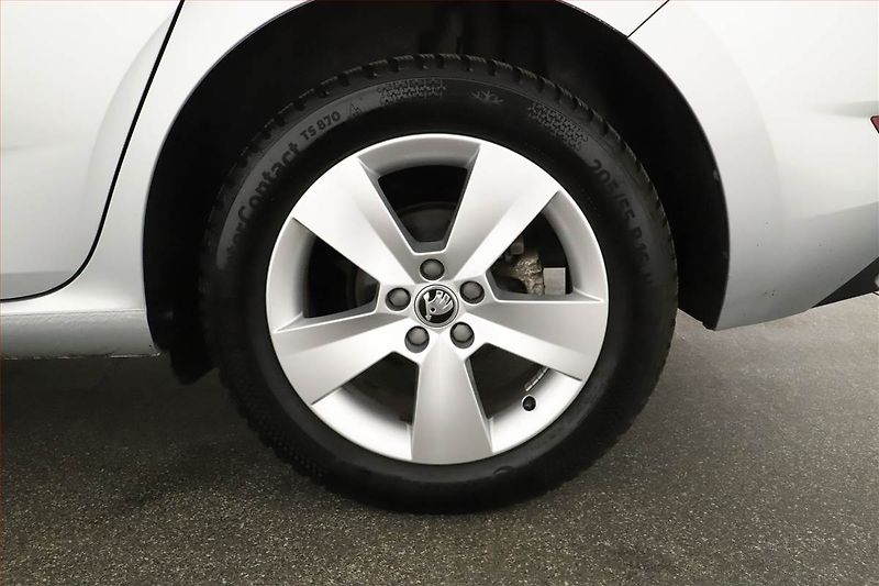 Škoda Scala (2022) 1.0 TSI, Tempomat - fotka 14 z 14