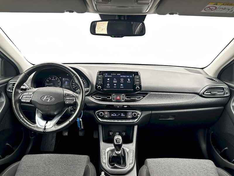 Hyundai i30 (2021) Combi 1.5 T-GDI MHEV MP6 Style - fotka 5 z 30