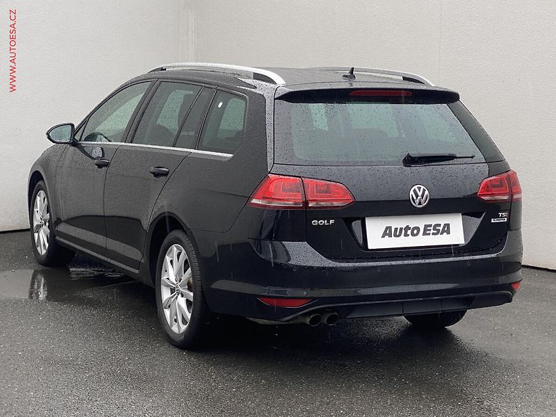 Volkswagen Golf (2015) 1.4 TSi, Highline, bixen - fotka 6 z 18