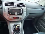 Ford Kuga 2,0 TDCI, 4x4 - náhled 28