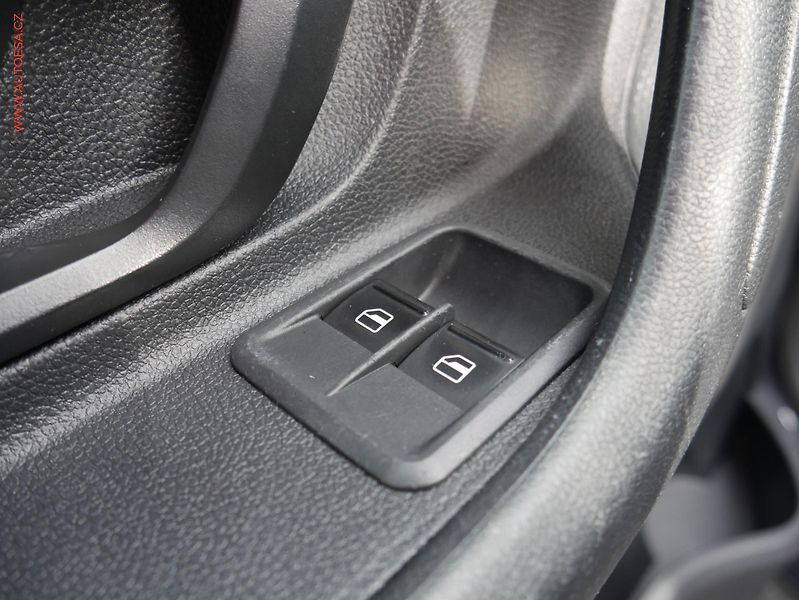 Škoda Roomster (2014) 1.2TSi, Ambiente - fotka 11 z 16