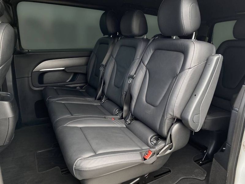 Mercedes-Benz Třídy V (2024) 300 d 4M long - fotka 10 z 27