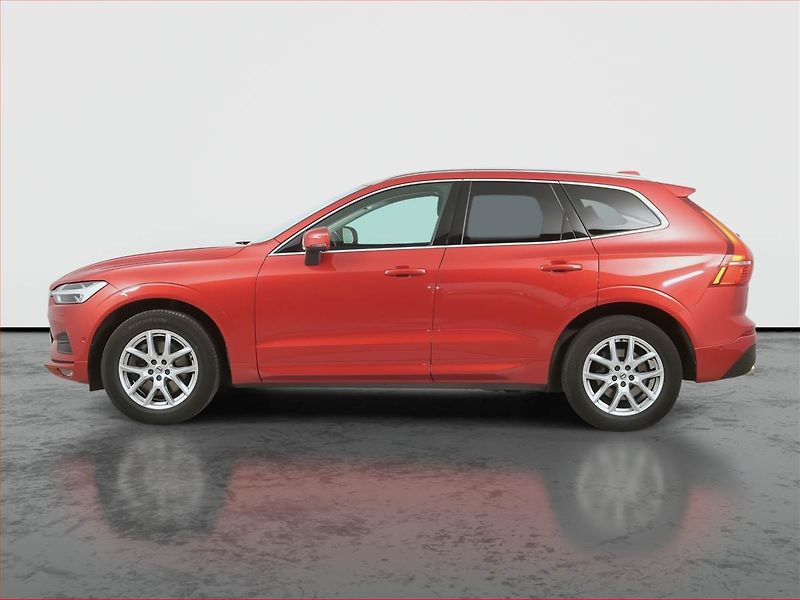 Volvo XC60 (2018) Momentum D4 AWD, 4x4, AUTOMAT - fotka 3 z 23