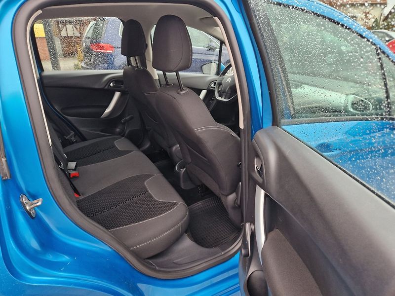 Citroën C3 (2010) 1,1i 44 KW Klima - fotka 13 z 30