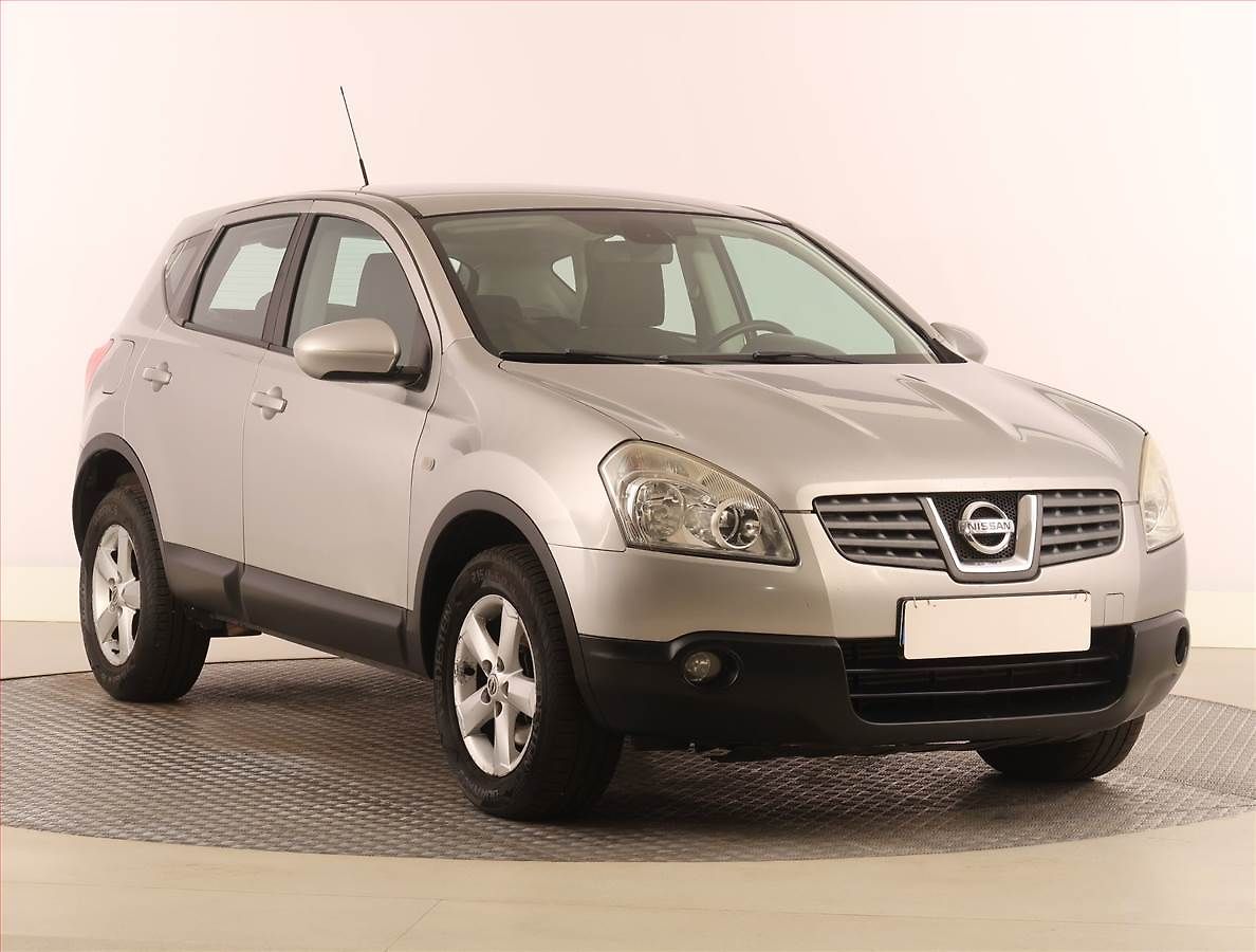 Nissan Qashqai 2.0 dCi, po STK, slušný stav