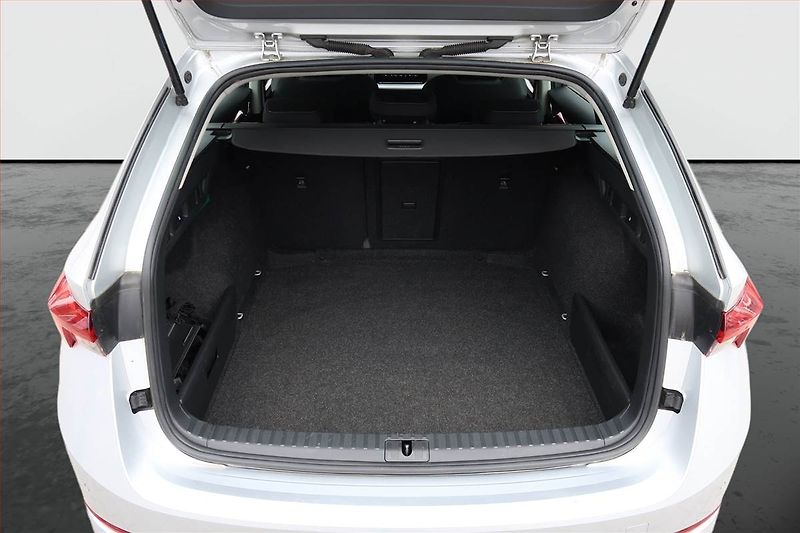 Škoda Octavia (2022) Style 2.0 TDI - fotka 14 z 19