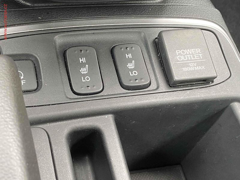 Honda CR-V (2016) 1.6 i-DTEC 4x4, Executive - fotka 16 z 22