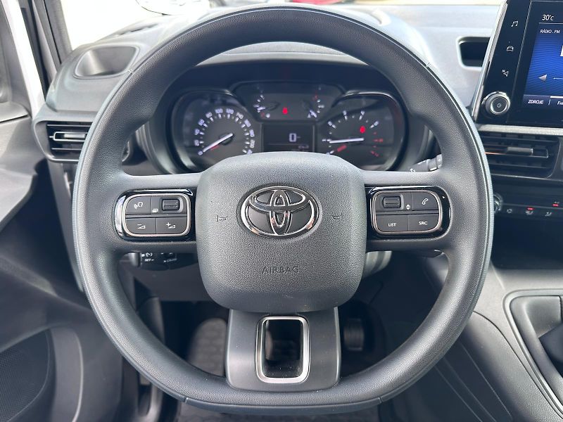 Toyota ProAce City 75 kW - fotka 10 z 14