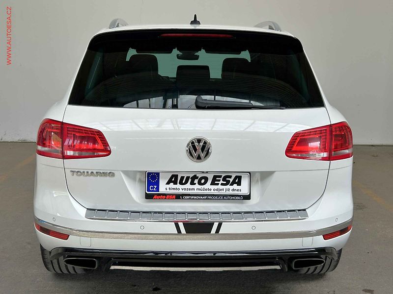 Volkswagen Touareg (2017) 3.0TDi 4x4, 2.maj,ČR, DSG - fotka 5 z 18