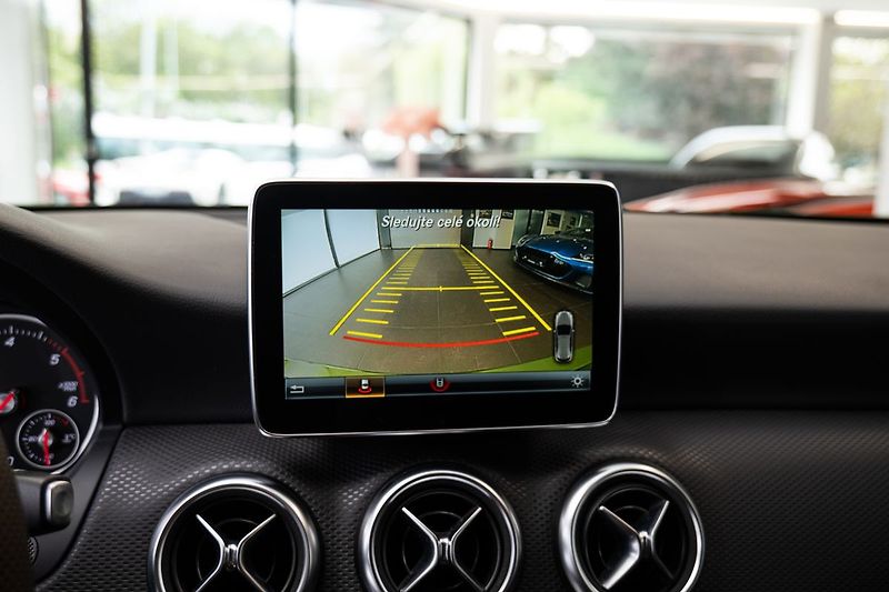 Mercedes-Benz Třídy A 180d Style - fotka 13 z 22