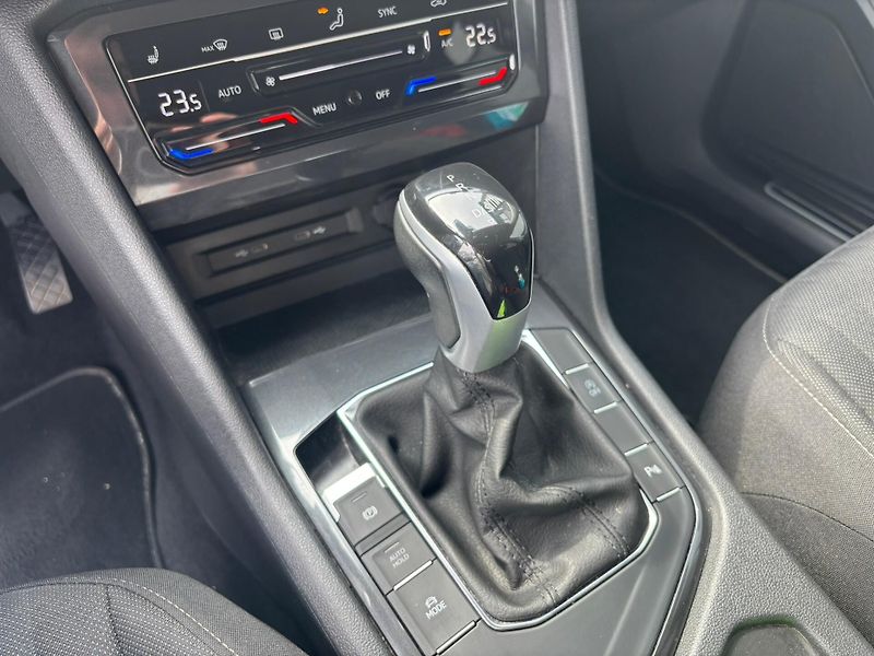 Volkswagen Tiguan - fotka 12 z 18