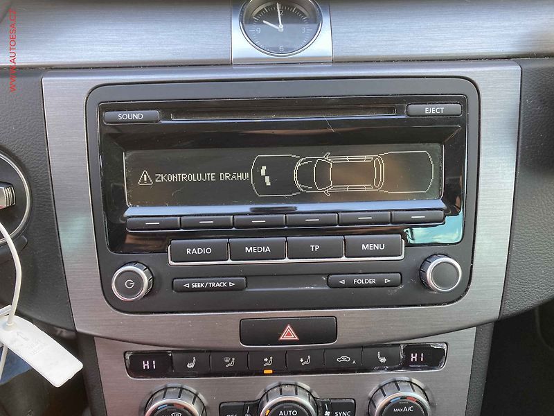 Volkswagen Passat (2014) 2.0 TDi, Comfortline, DSG, TZ - fotka 16 z 16